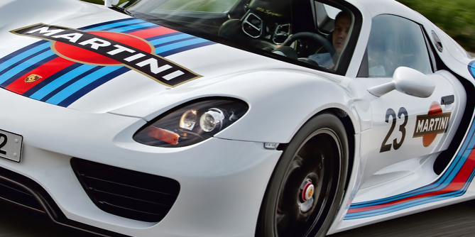 Porsche 918 Spyder Hybrid Video Performance Review