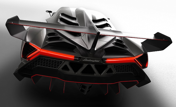 Lamborghini Veneno Tail