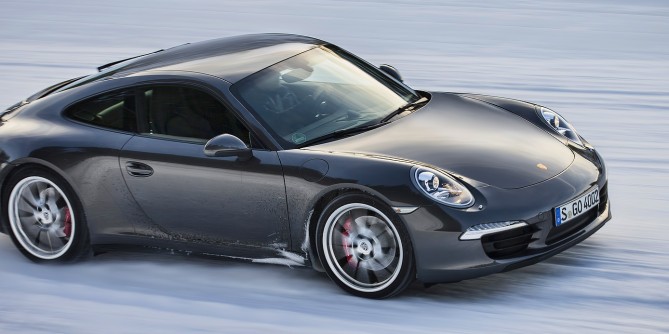 Porsche 911 Preserves Fun over Fear of Winter Driving